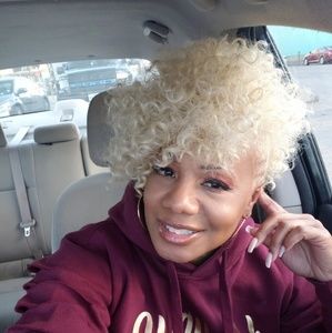 Meet your Posher, Marisa